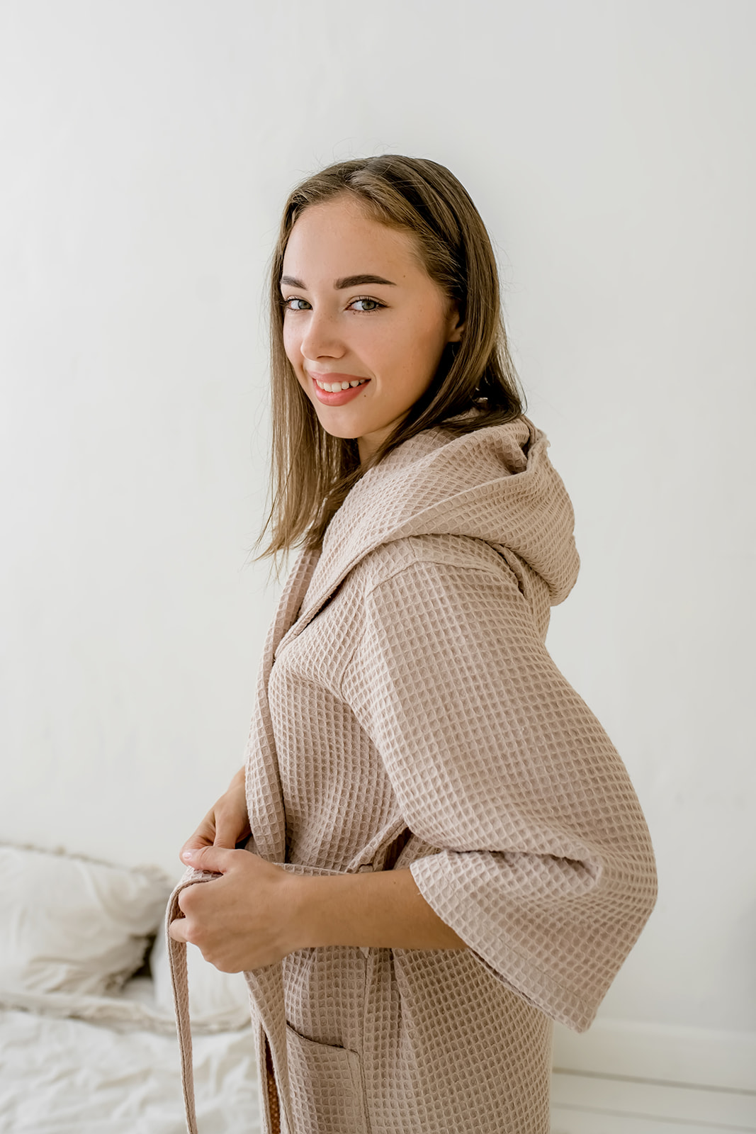 Жіночий вафельний халат COSY з капюшоном беж - Зображення 3