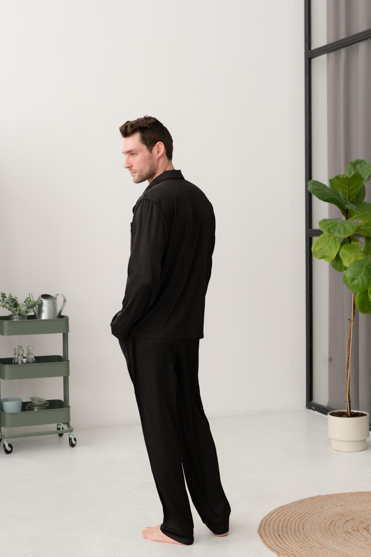Чоловіча шовкова піжама Volcano, чорна з чорним кантом - Зображення 3